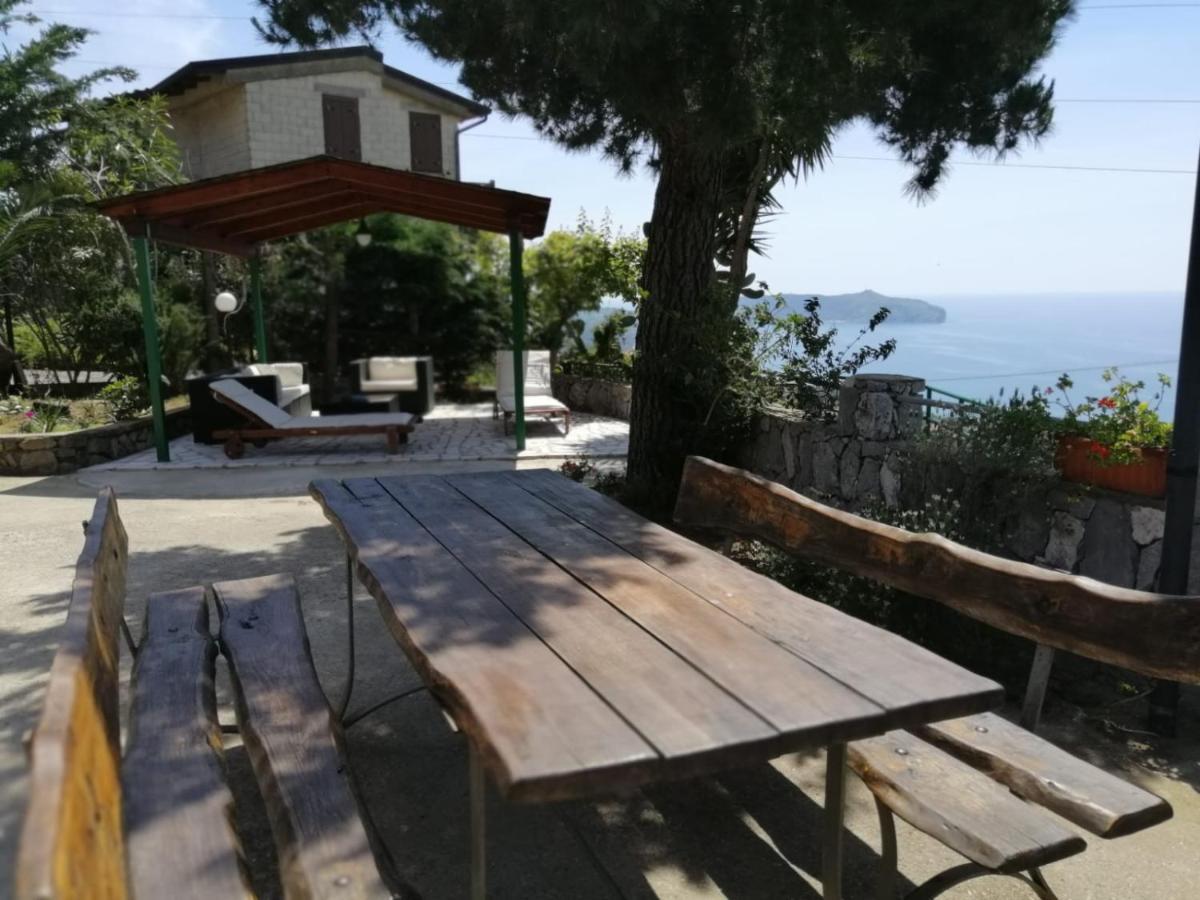 Villa Incanto B&B Caprioli Bagian luar foto