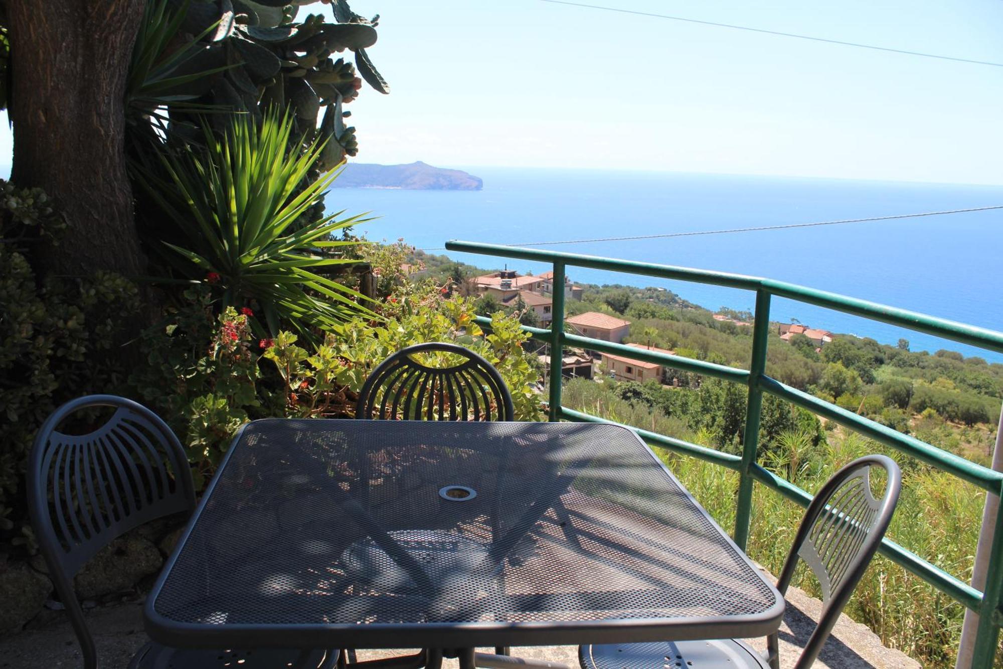 Villa Incanto B&B Caprioli Bagian luar foto